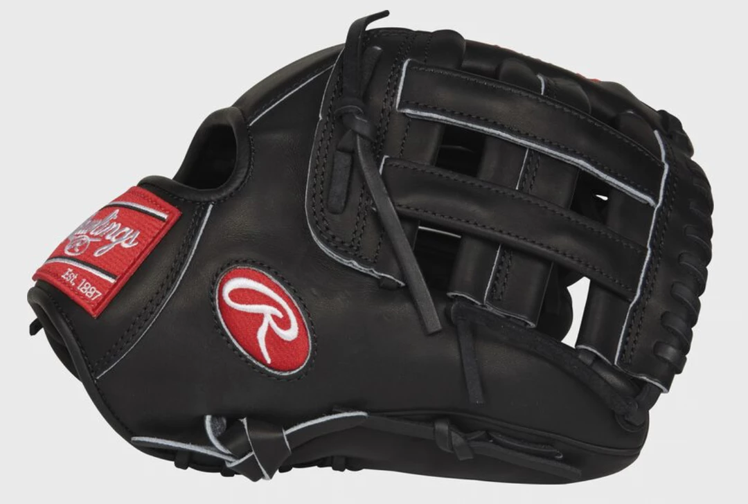 Equipment Rawlings Heart Of The Hide 11.5" Corey Seager Game Day Glove (Throw Right) 1 Equipment Rawlings Heart Of The Hide 11.5" Corey Seager Game Day Glove (Throw Right)