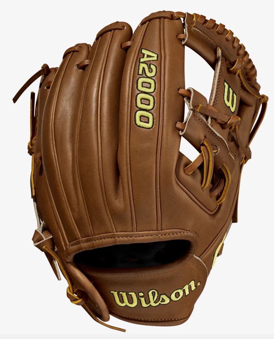 2021 Wilson A2000 DP15 11.5" Baseball Glove (Throw Right) 1 2021 Wilson A2000 DP15 11.5" Baseball Glove (Throw Right)