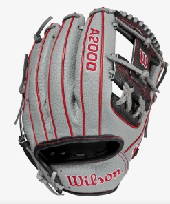 Equipment 2021 Wilson A2000 11.75" Baseball Glove (Throw Right)